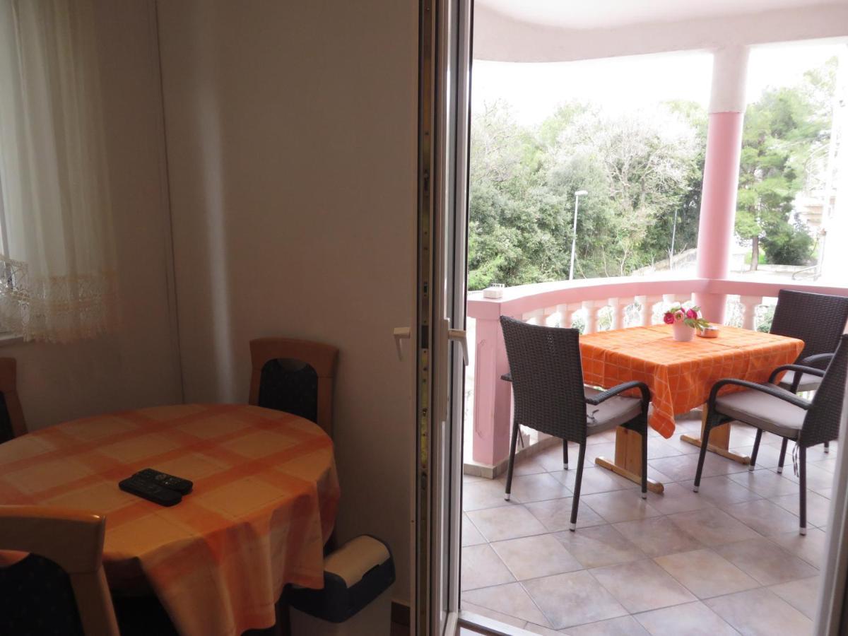 Gardenia Apartments Pakoštane Exteriér fotografie